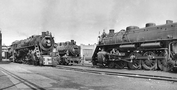 GTW Nos. 6313, 7526 and 6333