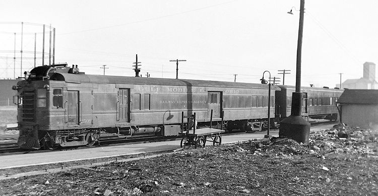 Richard Leonard&#39;s Vintage Diesel Miscellany - Gulf, Mobile & Ohio SLC-EMC Motor Train 2509